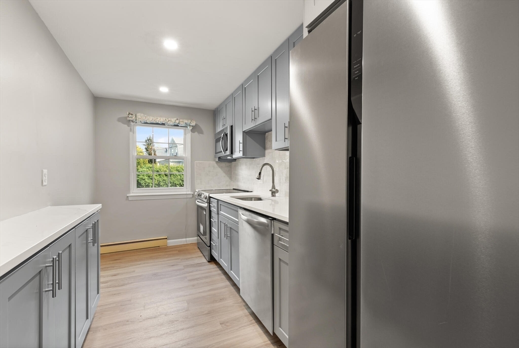 11 Colonial Village Dr 7