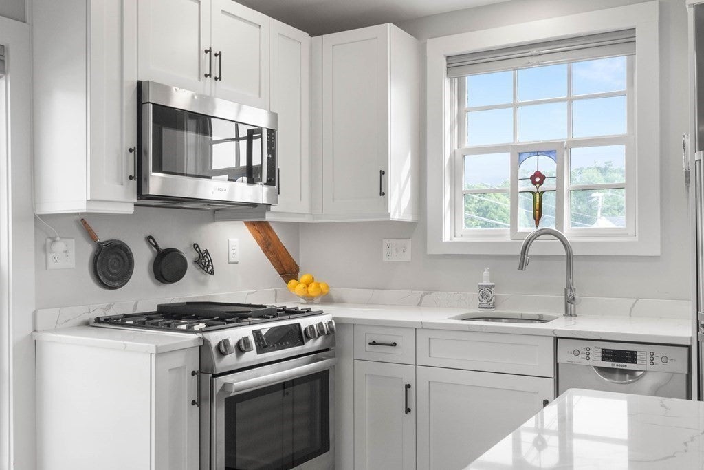 46 Granite Street D-Winter, Rockport, MA, 46 Granite Street D-Winter, Rockport, MA Photo #11