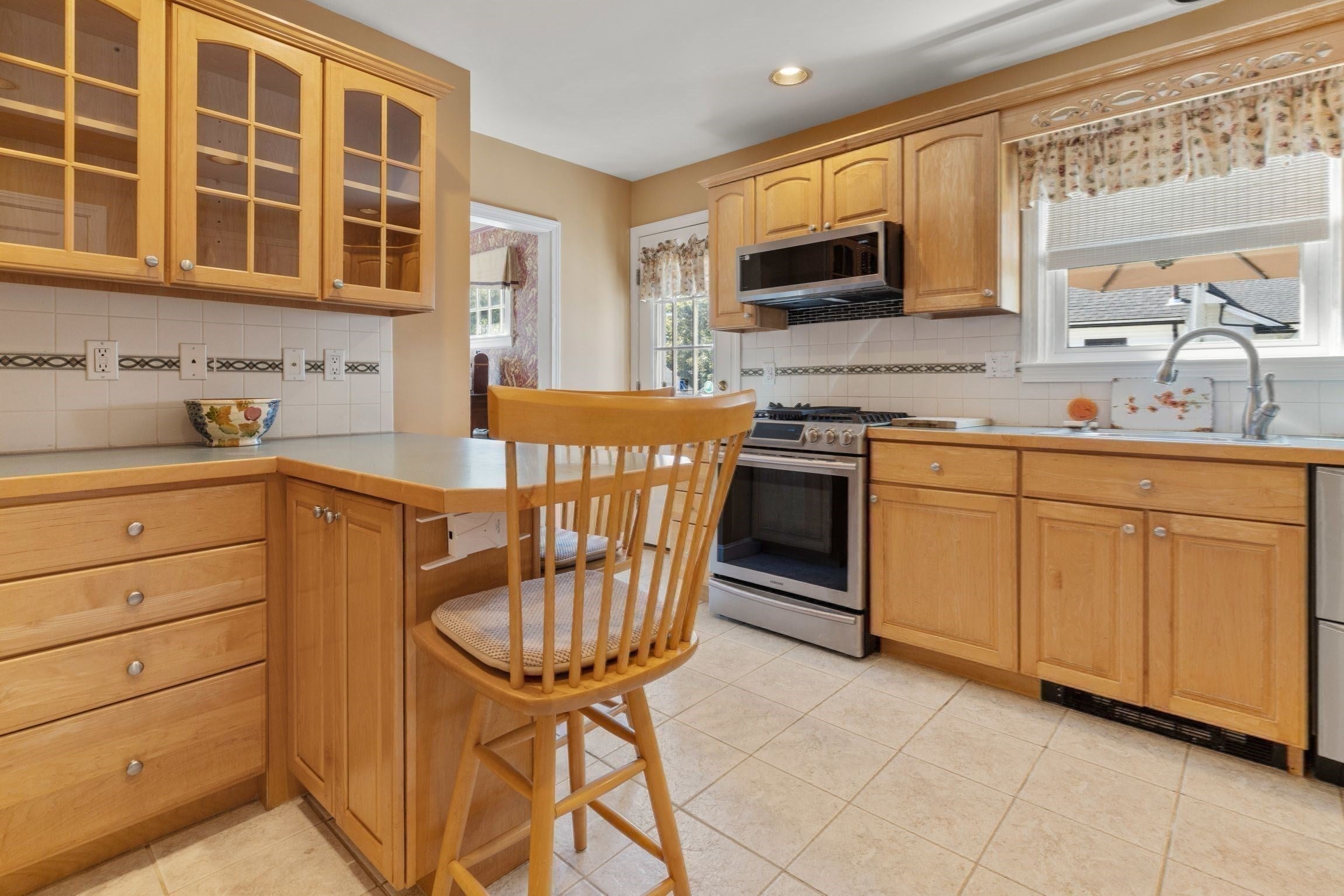 202 Spring St, Arlington, MA, 202 Spring St, Arlington, MA Photo #24