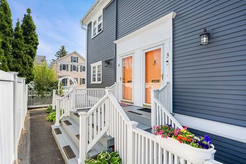 3 Salem St 3 Newburyport MA 01950