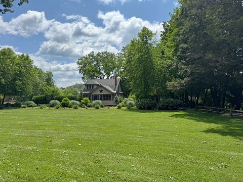 22 Conway Drive Greenfield MA 01301