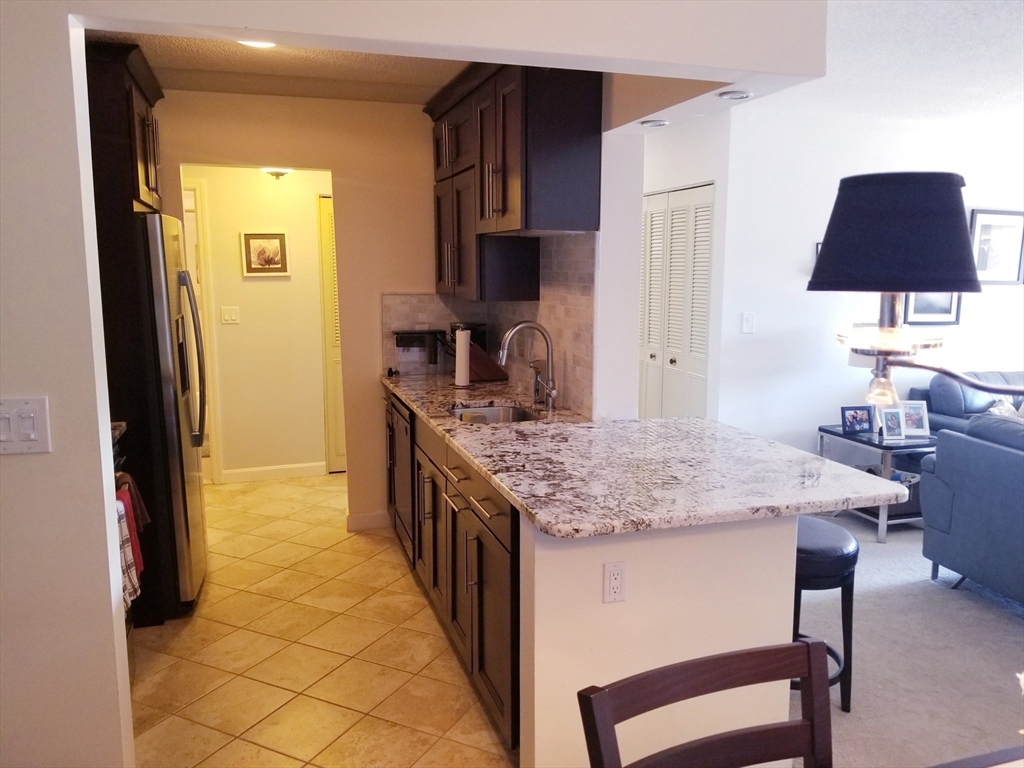44 Main.Street 308