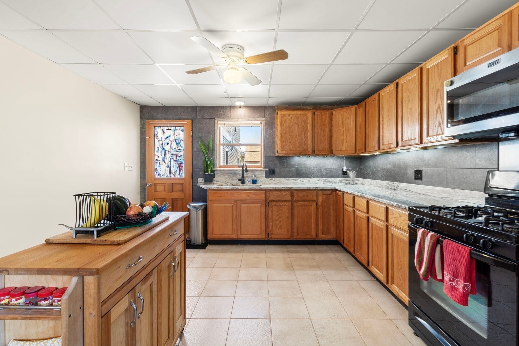10 Brissette Avenue, Salisbury, MA Photo #9