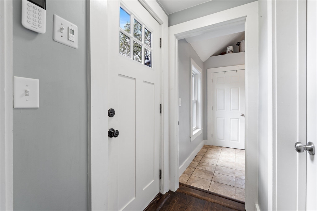25 Warfield St, Hopedale, MA Photo #19