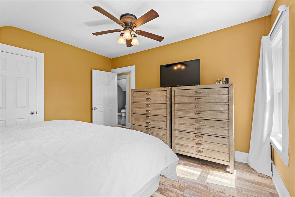 25 Warfield St, Hopedale, MA Photo #24
