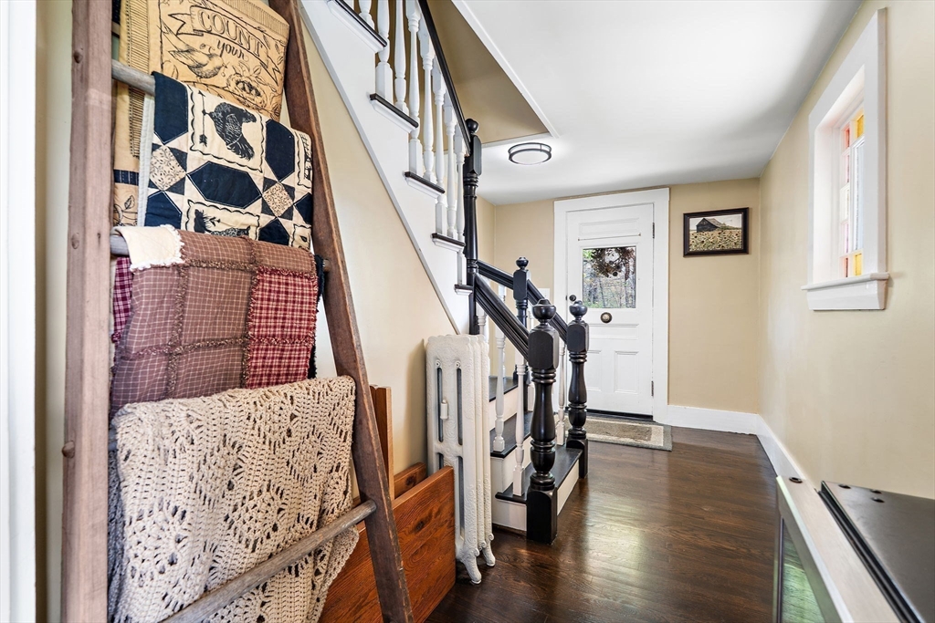 25 Warfield St, Hopedale, MA Photo #15