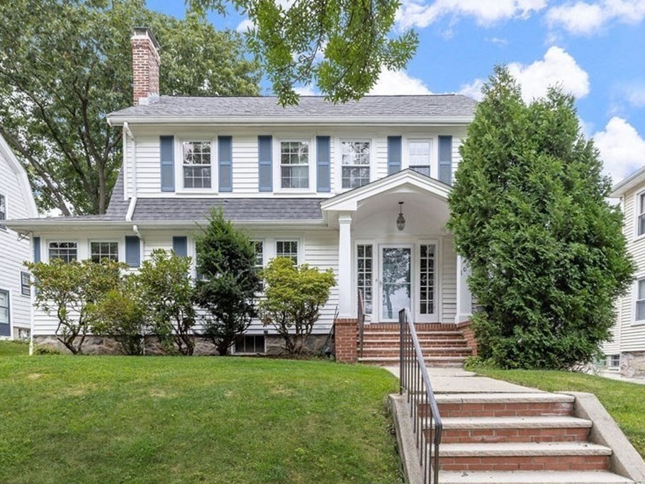 Boston, Massachusetts 02132, United States, 4 Bedrooms Bedrooms, ,4 BathroomsBathrooms,Residential,Pending,203251 Boston, Massachusetts 02132, United States, 4 Bedrooms Bedrooms, ,4 BathroomsBathrooms,Residential,Pending,203251