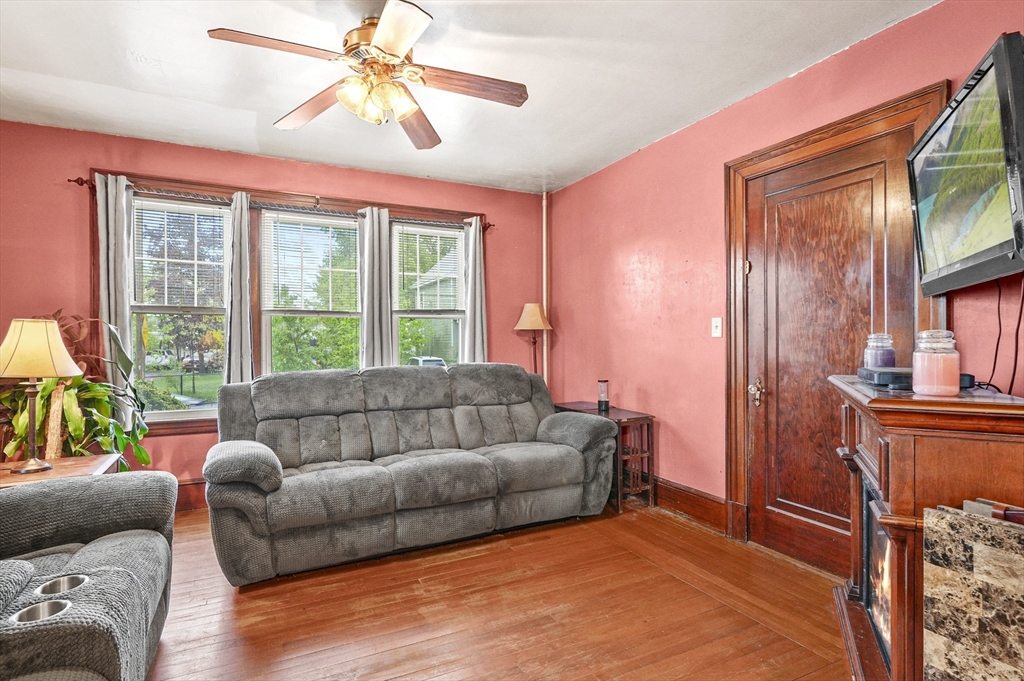 107 2nd Street