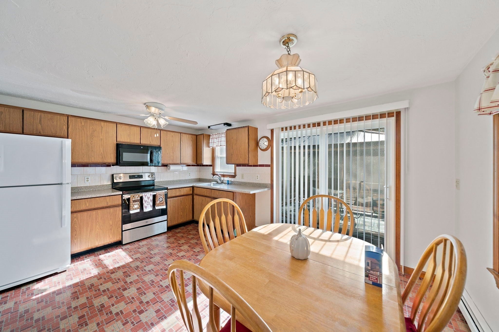 19 Deer Hollow Rd, Sandwich, MA, 19 Deer Hollow Rd, Sandwich, MA Photo #3