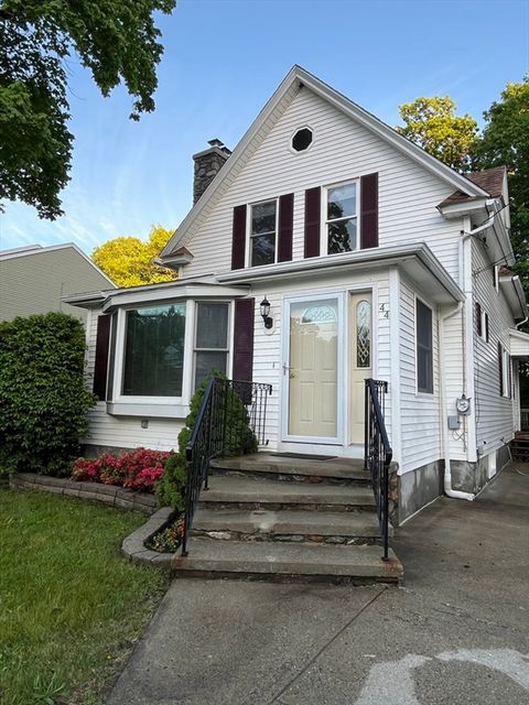 Photo of 44 Pine Hill, Worcester, MA 01604 (MLS # 73524221)