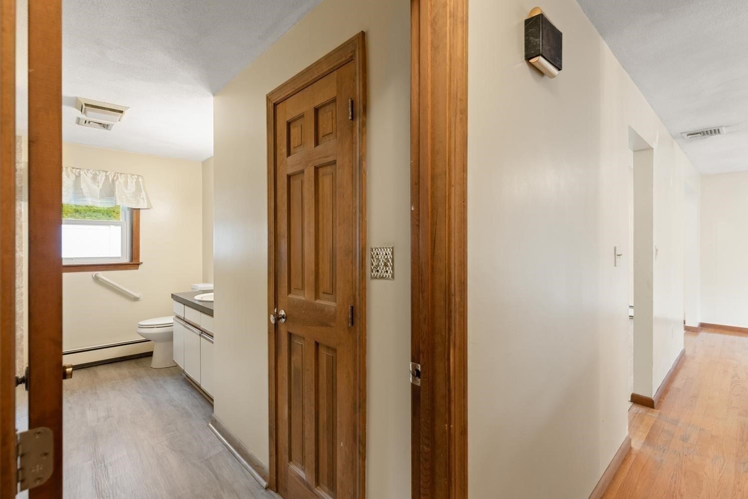 12 Marion Ave, Beverly, MA Photo #13