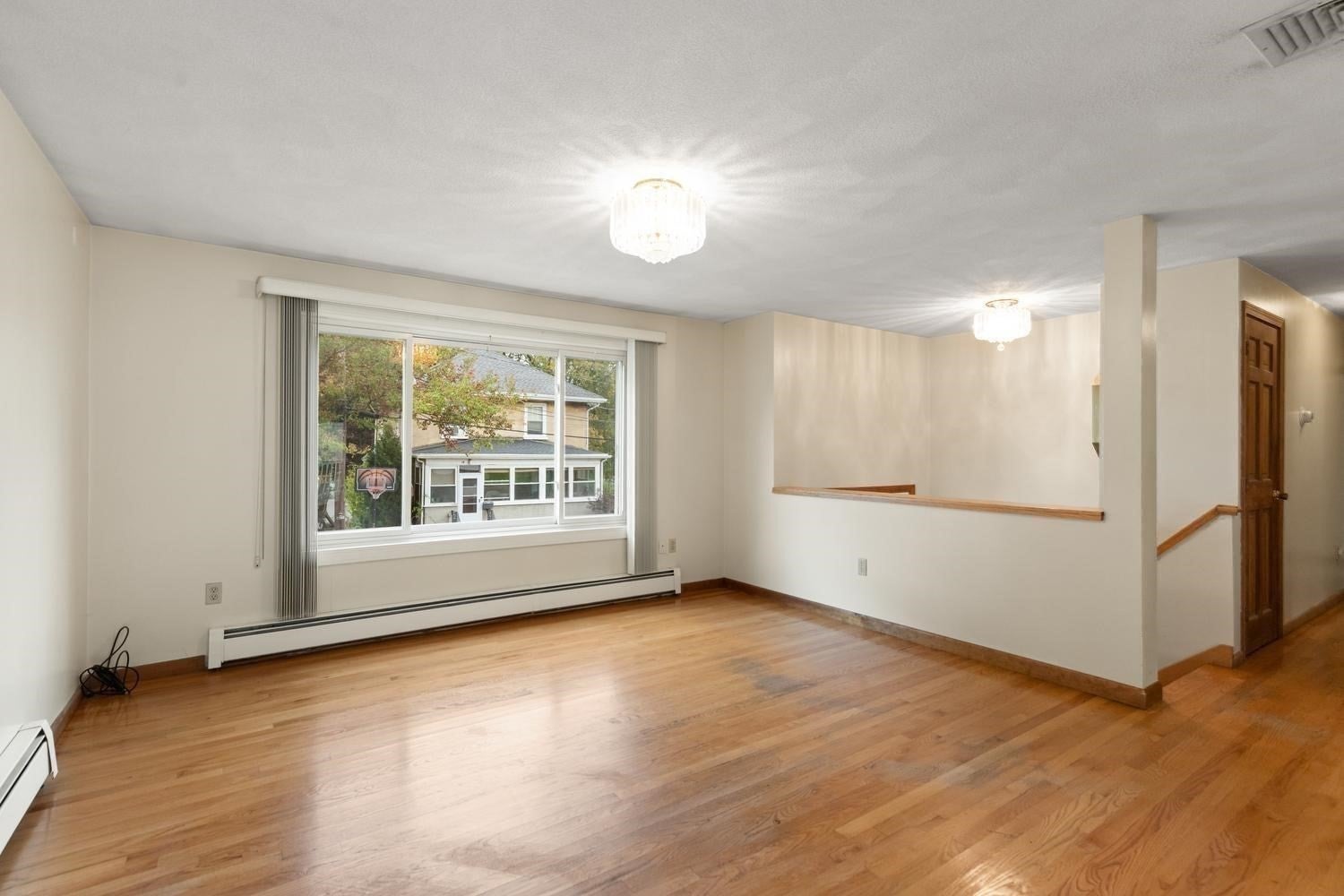 12 Marion Ave, Beverly, MA Photo #10