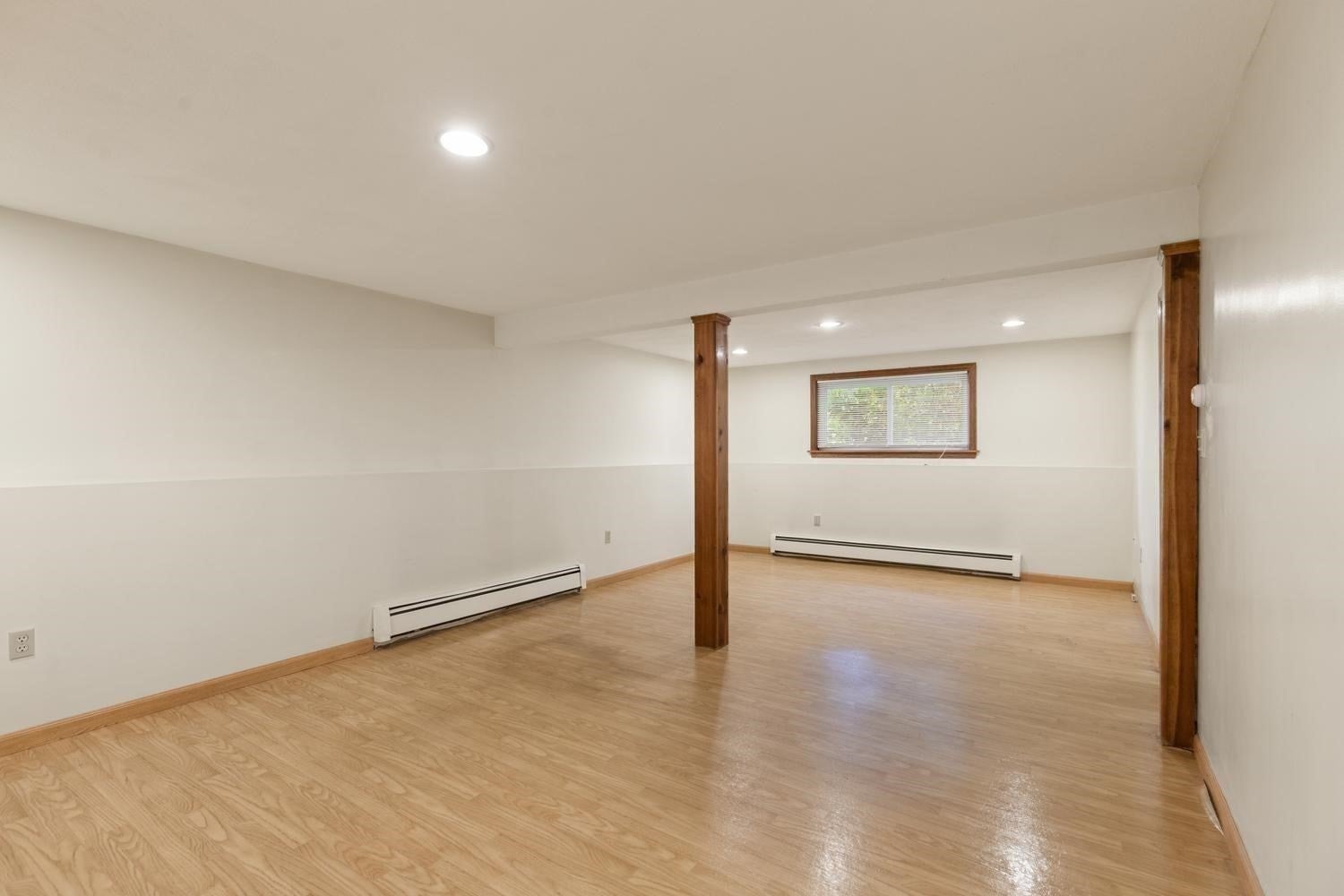12 Marion Ave, Beverly, MA Photo #21