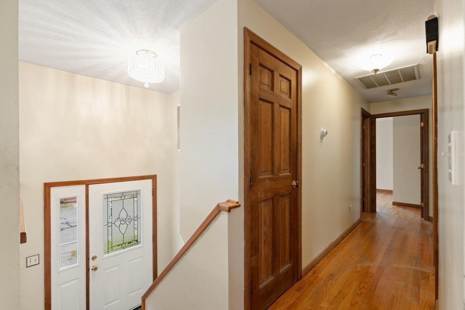 12 Marion Ave, Beverly, MA Photo #14