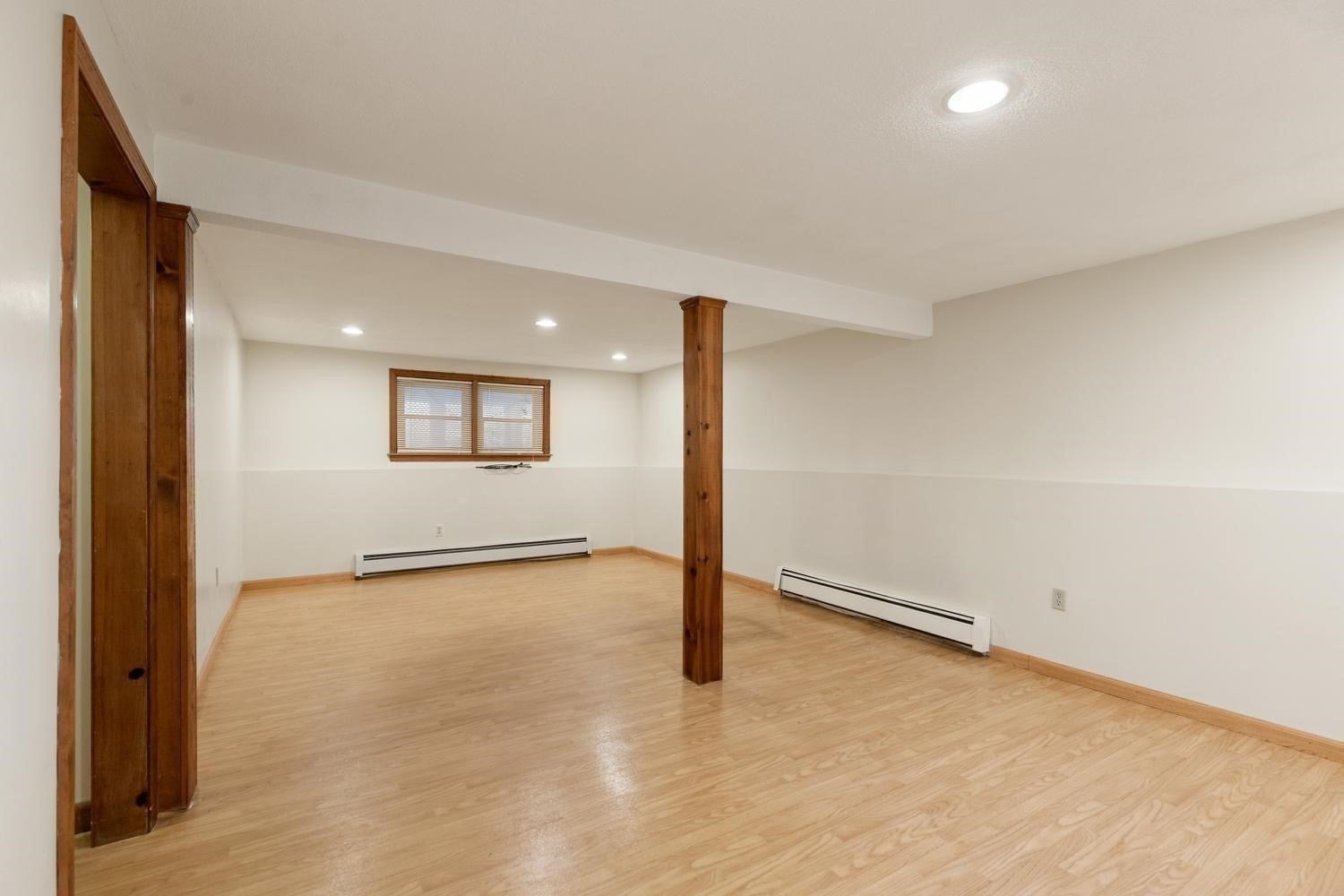 12 Marion Ave, Beverly, MA Photo #19