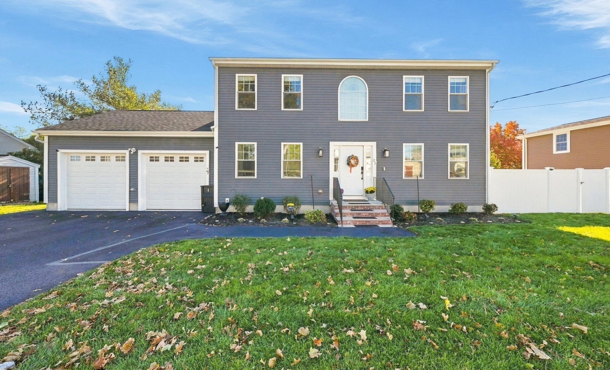 25 Vernon St