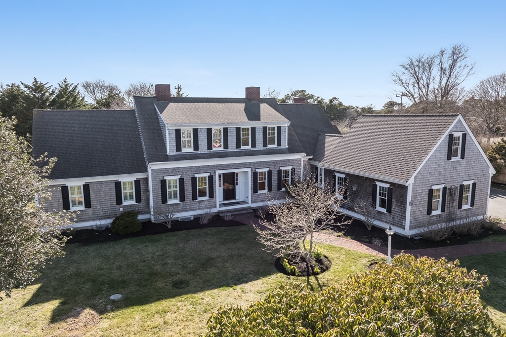 Chatham, Massachusetts 02633, United States, 4 Bedrooms Bedrooms, ,4 BathroomsBathrooms,Residential,Active,107713