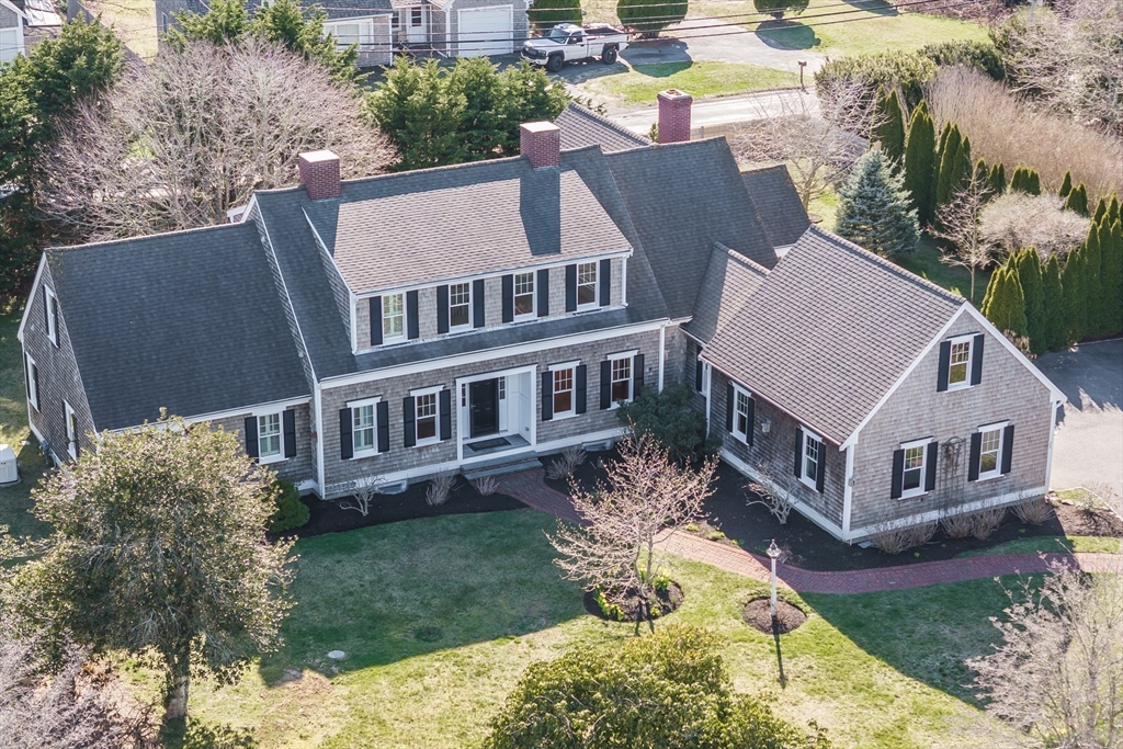 Chatham, Massachusetts 02633, United States, 4 Bedrooms Bedrooms, ,4 BathroomsBathrooms,Residential,Active,107713