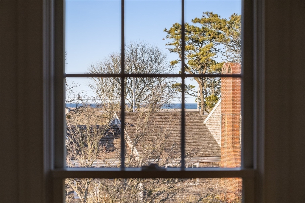 Chatham, Massachusetts 02633, United States, 4 Bedrooms Bedrooms, ,4 BathroomsBathrooms,Residential,Active,107713