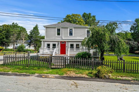 Photo of 22 Loring Rd, Methuen, MA 01844 (MLS # 73566758)