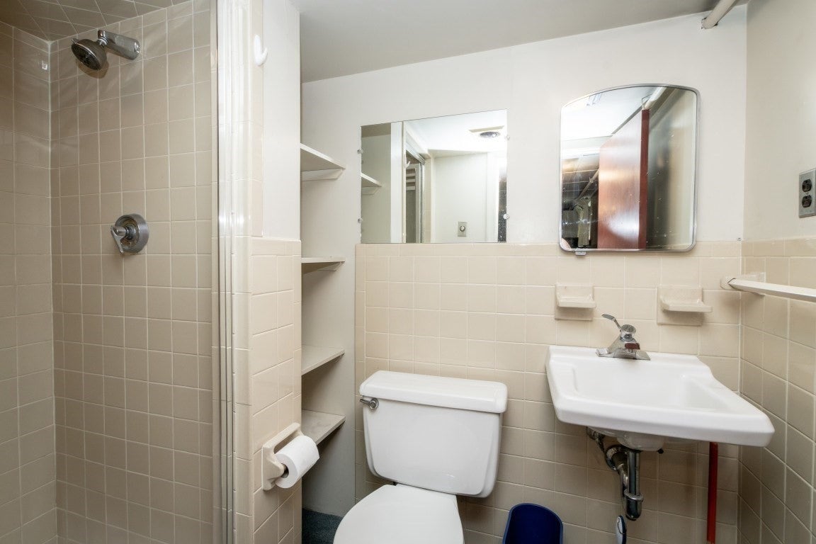 6 Albert St, Waltham, MA, 6 Albert St, Waltham, MA Photo #25