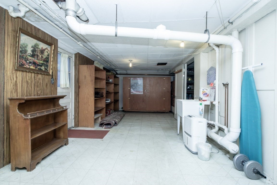 6 Albert St, Waltham, MA, 6 Albert St, Waltham, MA Photo #23
