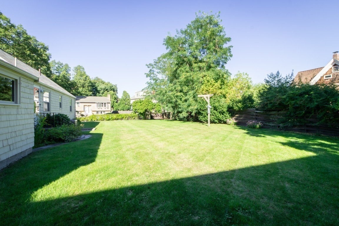 6 Albert St, Waltham, MA, 6 Albert St, Waltham, MA Photo #26