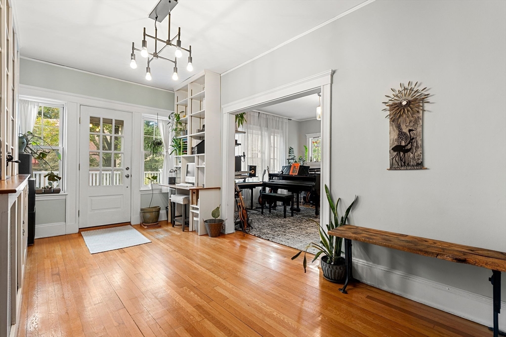 40-53 Robinwood Ave 2