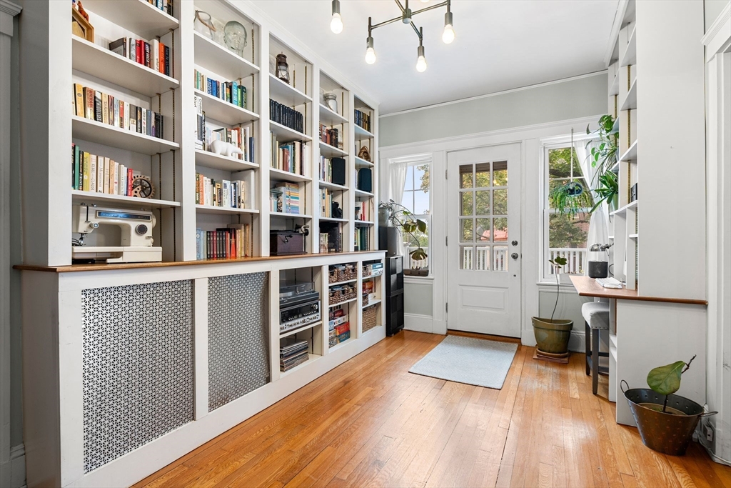 40-53 Robinwood Ave 2