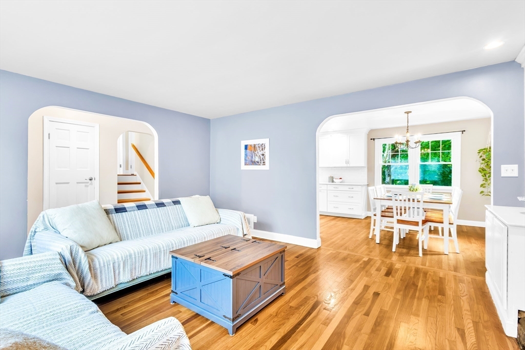15 Harborview Drive