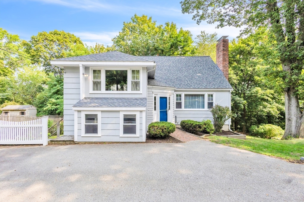 15 Harborview Drive