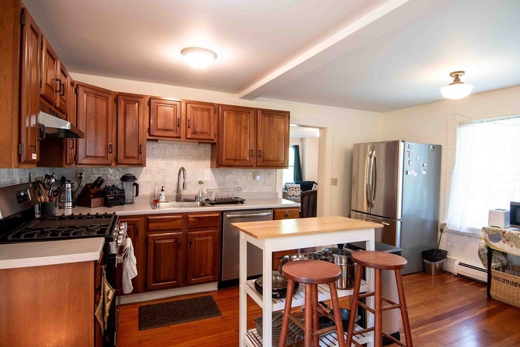 2 Old Sunderland RD, Montague, MA, 2 Old Sunderland RD, Montague, MA Photo #3