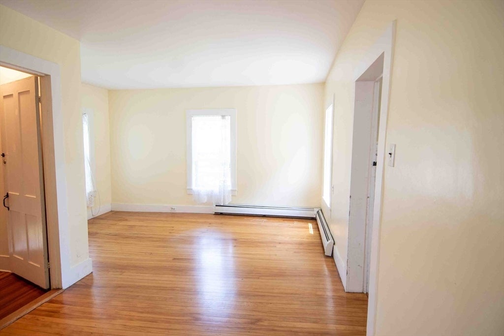 2 Old Sunderland RD, Montague, MA, 2 Old Sunderland RD, Montague, MA Photo #19