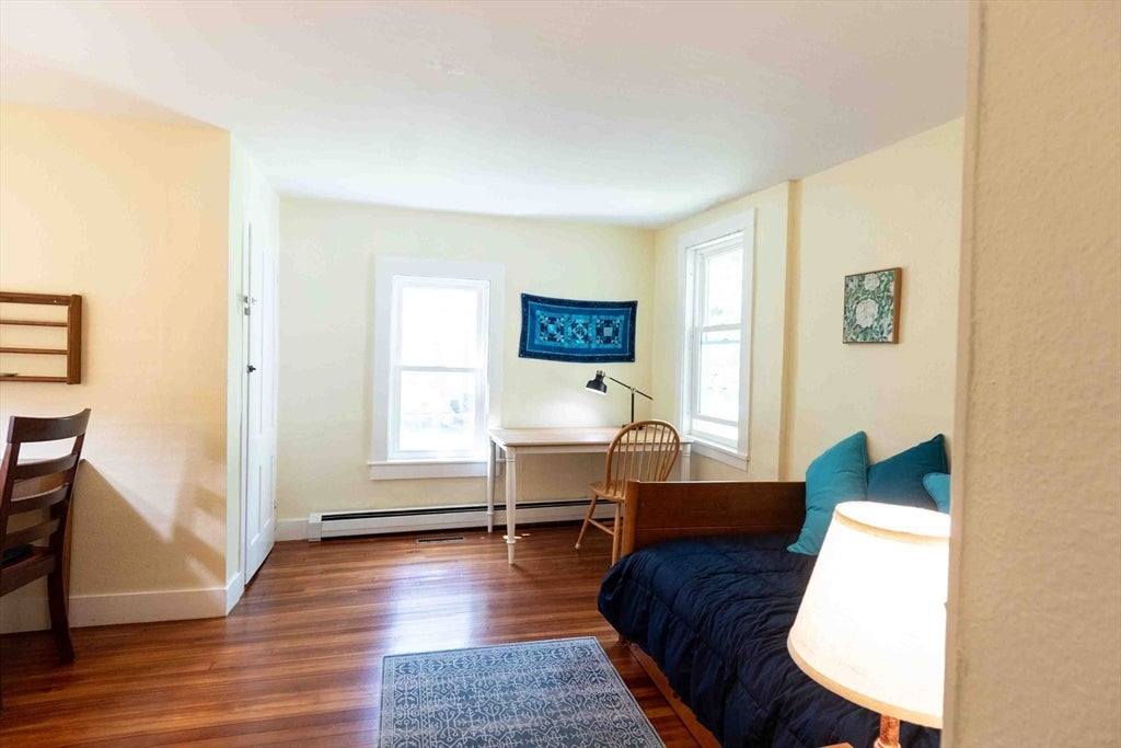 2 Old Sunderland RD, Montague, MA, 2 Old Sunderland RD, Montague, MA Photo #5