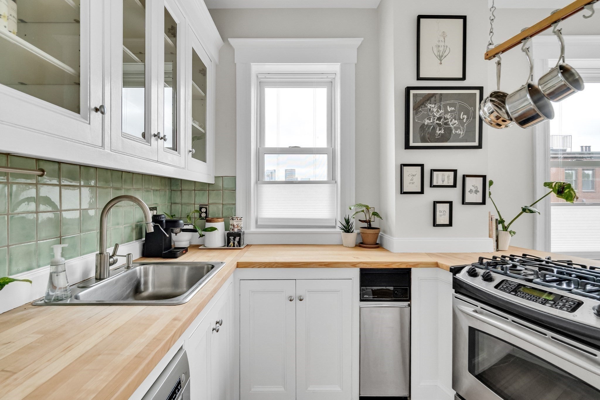 64 Chestnut Street #4, Boston, MA Photo #5