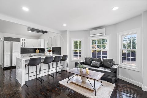 87 Baker St Seekonk MA 02771
