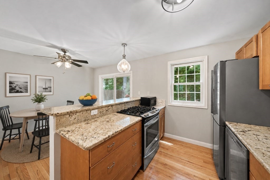 8 Treetop Lane #4, Kingston, MA, 8 Treetop Lane #4, Kingston, MA Photo #5