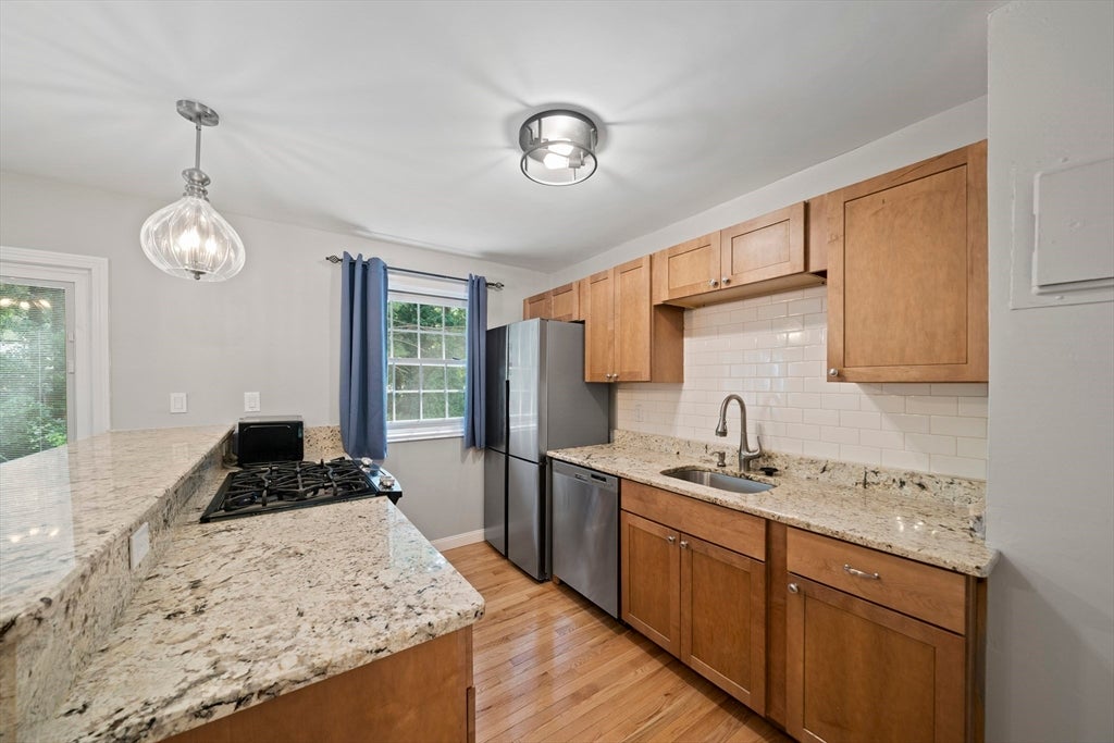 8 Treetop Lane #4, Kingston, MA, 8 Treetop Lane #4, Kingston, MA Photo #6