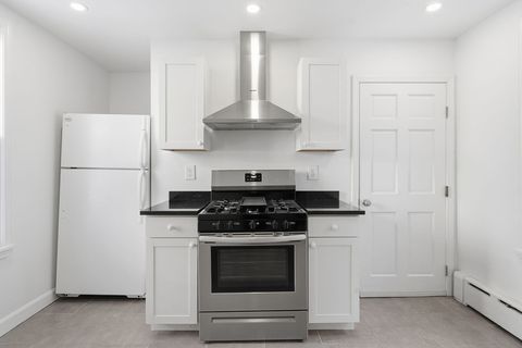 Photo of 39 Fairmont St #1, Cambridge, MA 02139 (MLS # 73477214)