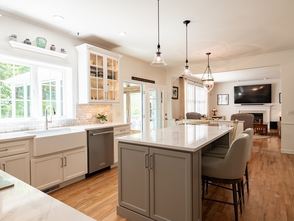 163 Telegraph Hill Rd