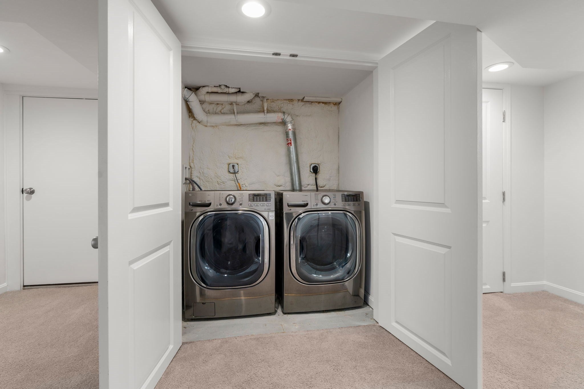 12 Lancaster Rd, Dedham, MA Photo #23