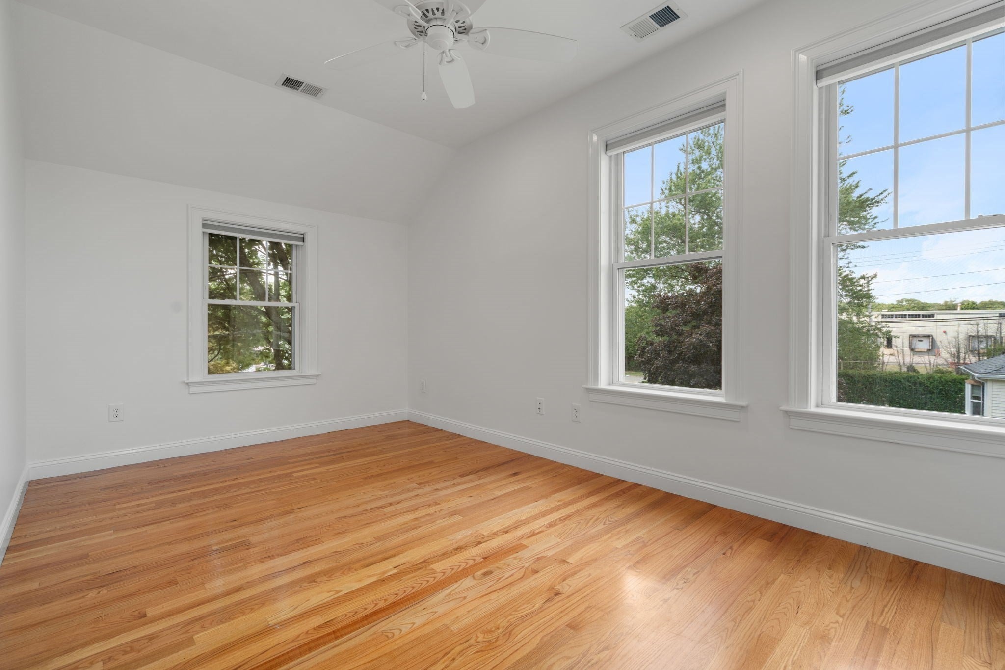 12 Lancaster Rd, Dedham, MA Photo #15