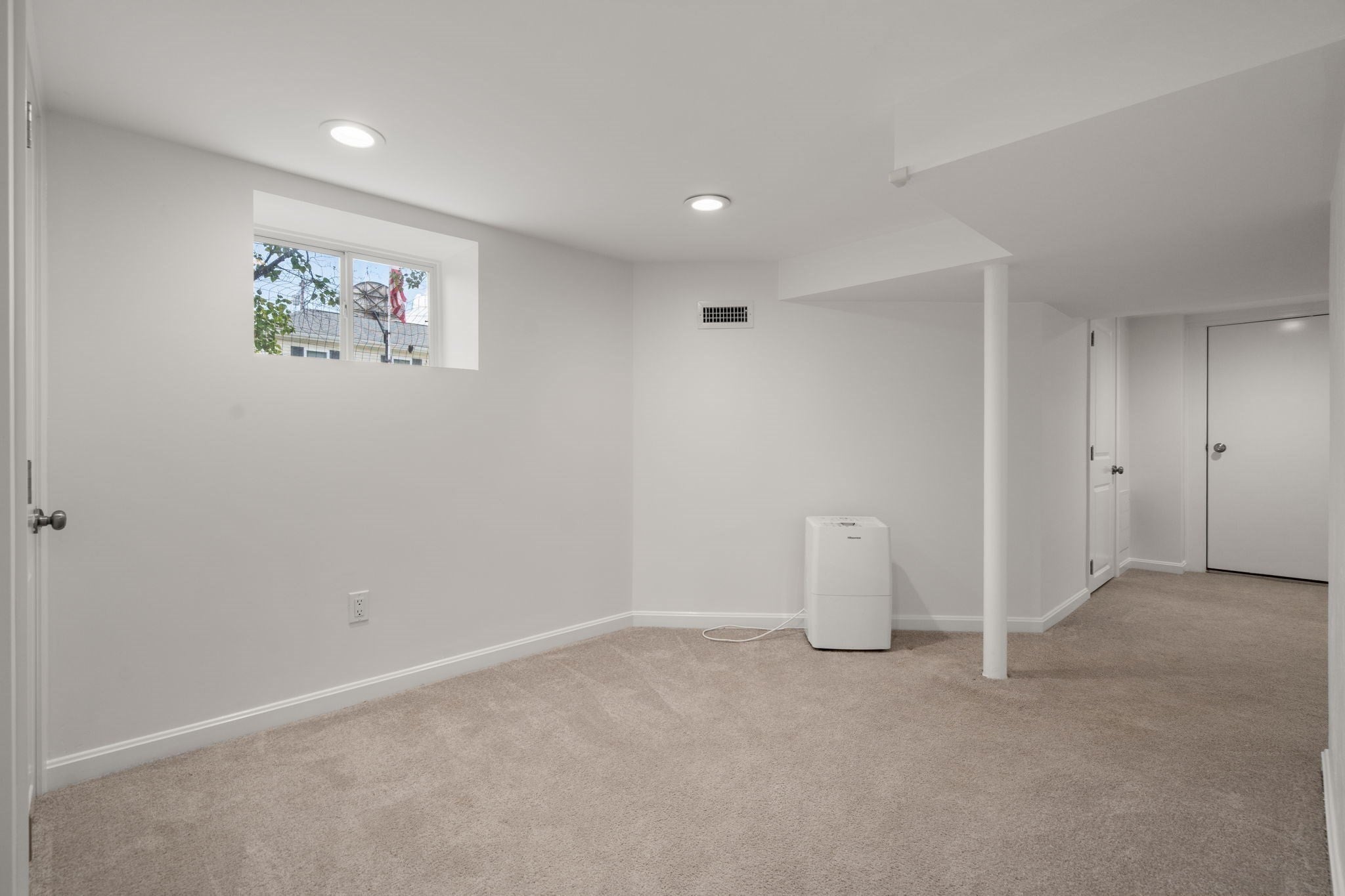 12 Lancaster Rd, Dedham, MA Photo #22