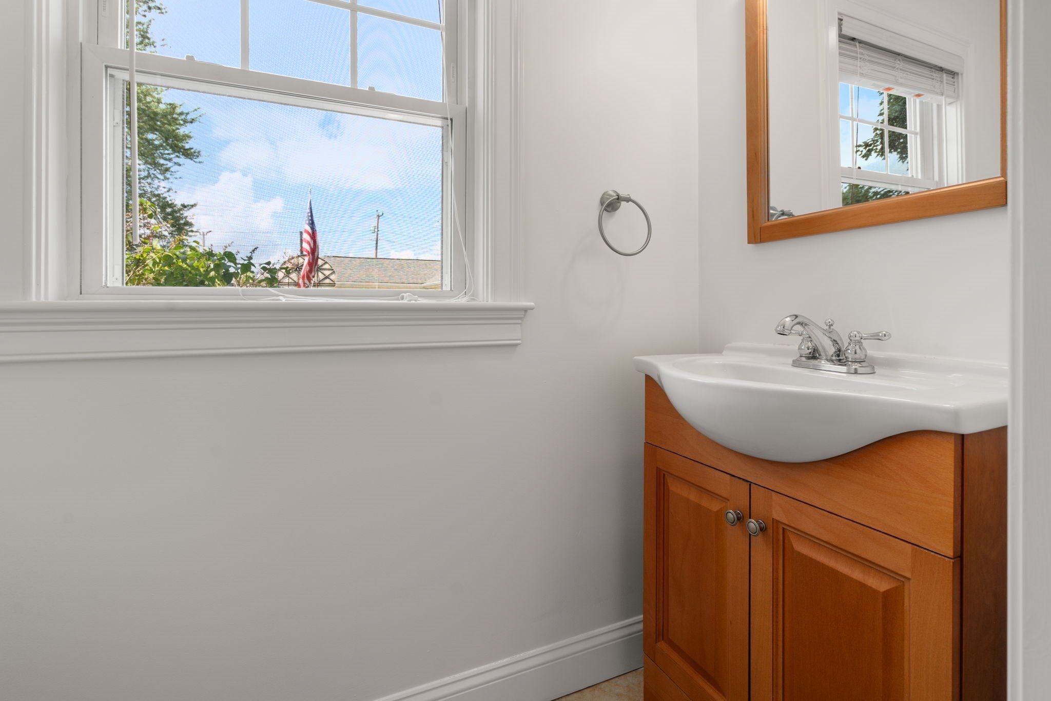12 Lancaster Rd, Dedham, MA Photo #14
