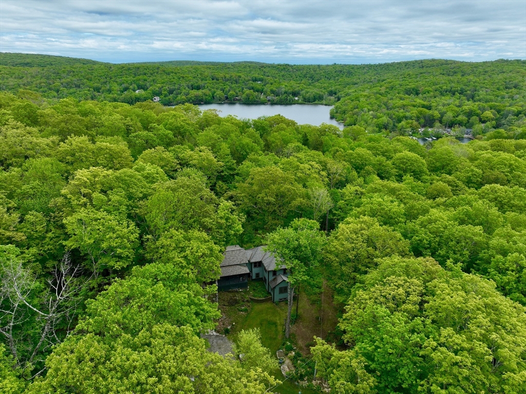 204 Norwich Lk