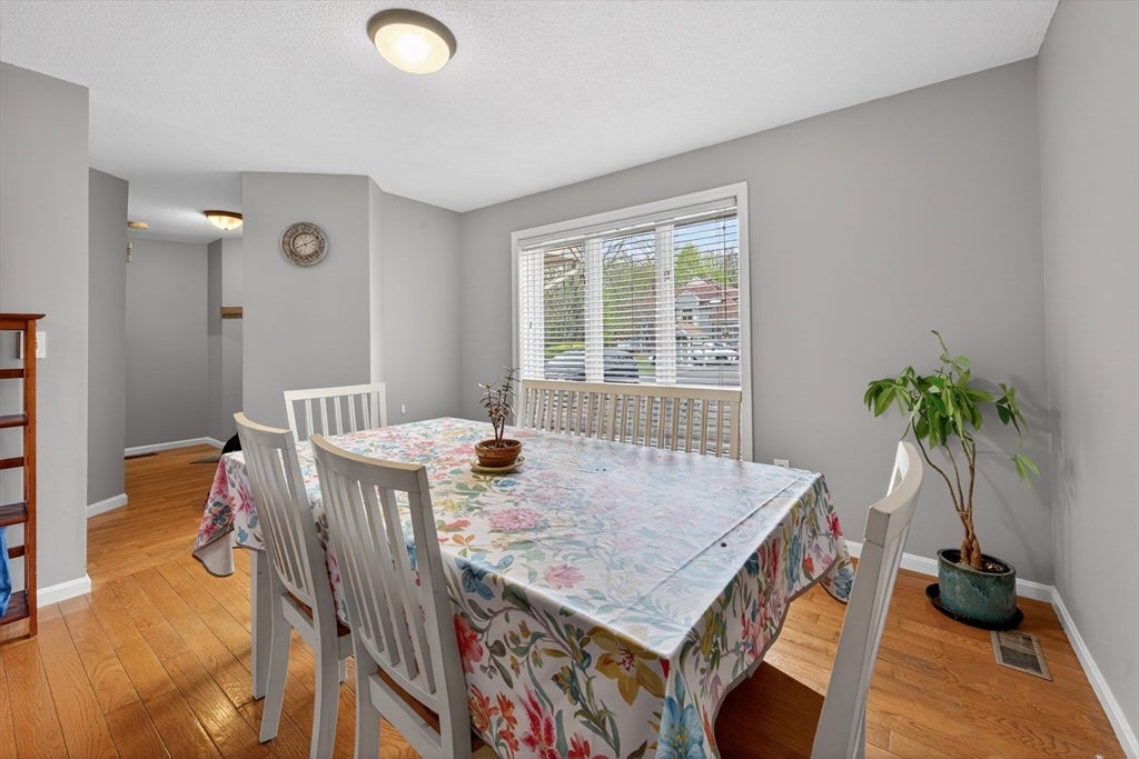 3 Strathmore Shire Dr #E, Uxbridge, MA Photo #13