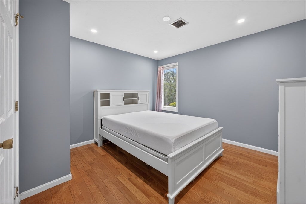 3 Strathmore Shire Dr #E, Uxbridge, MA Photo #26