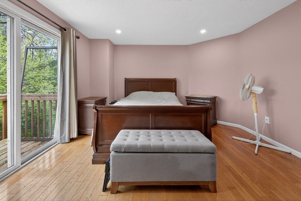 3 Strathmore Shire Dr #E, Uxbridge, MA Photo #19