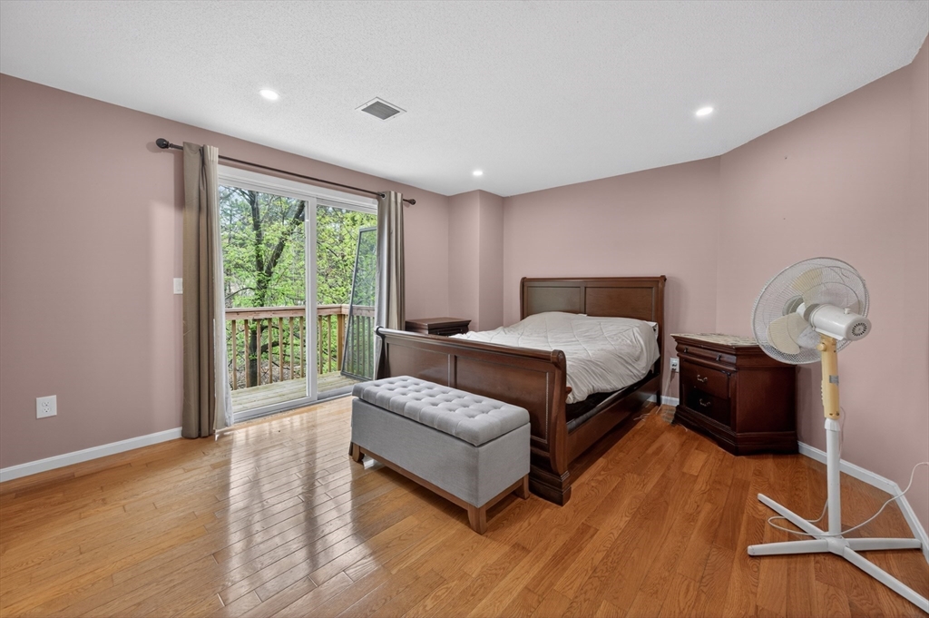 3 Strathmore Shire Dr #E, Uxbridge, MA Photo #18