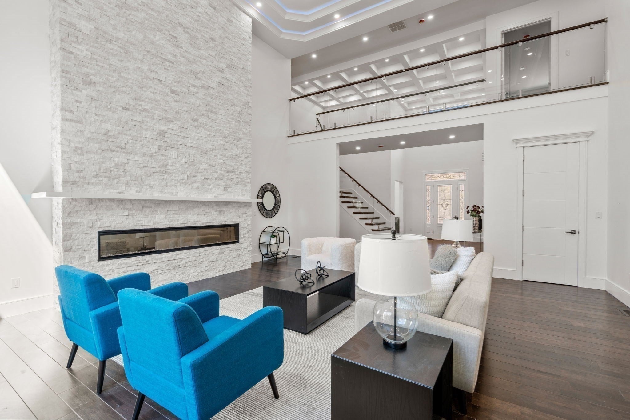 51 Plympton Rd